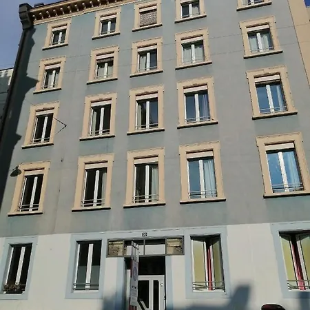 Hotell Simplon 10 - Gare