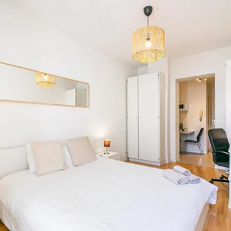 Otel Simplon 10 - Gare Lozan