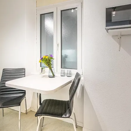 Hotel Simplon 10 - Gare Lausanne