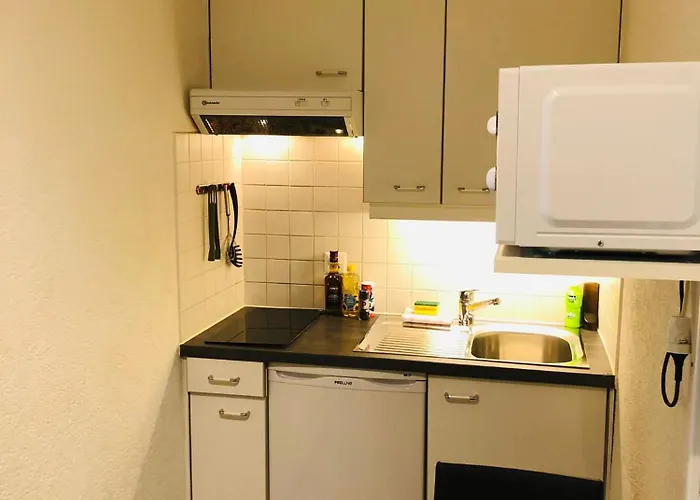 Hotel Simplon 10 - Gare Lozanna