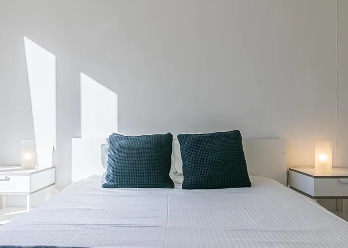 Hotel Simplon 10 - Gare Lozanna